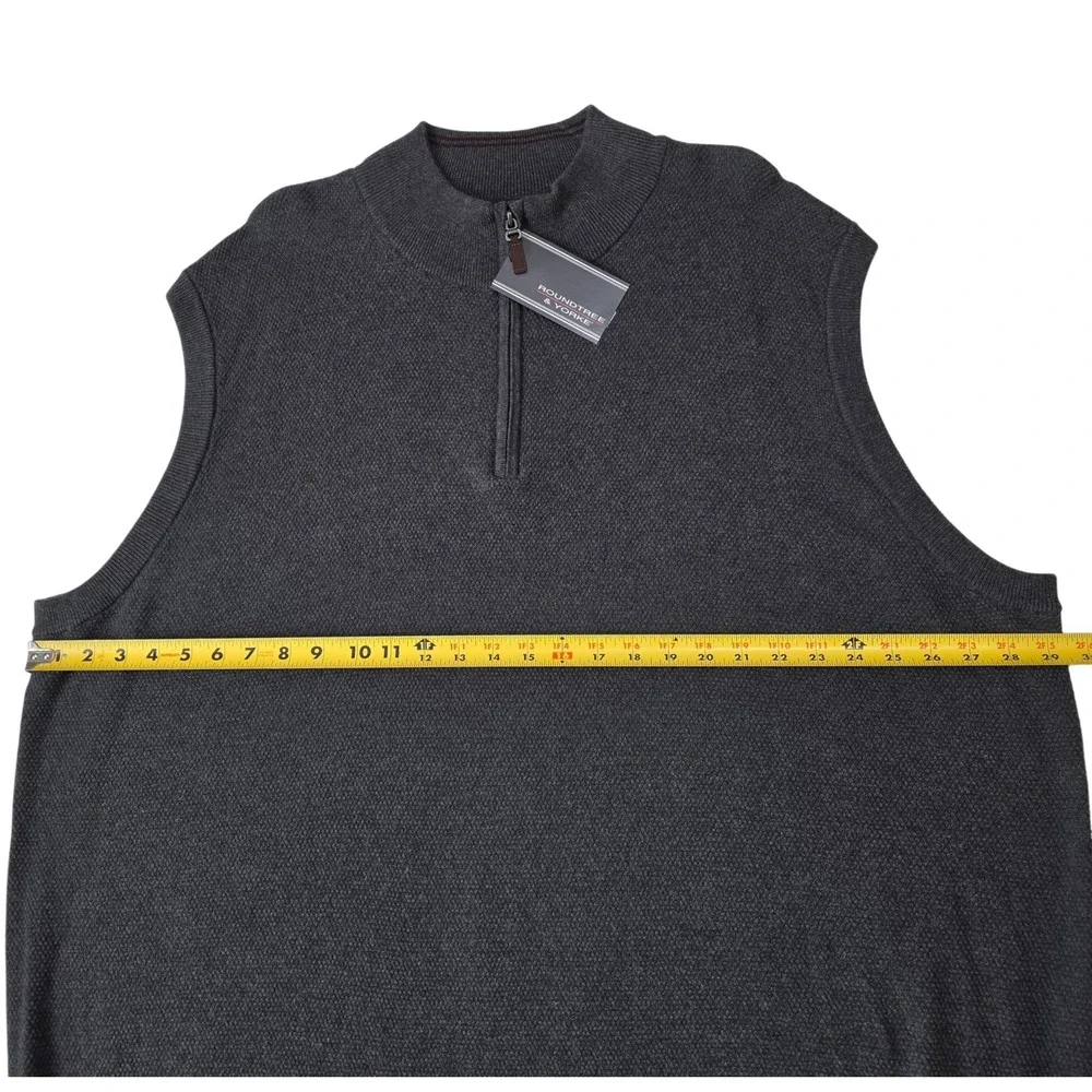 Roundtree & Yorke Quarter Zip Sweater Vest 4XT Gray Mens Tall Mock Neck NWT